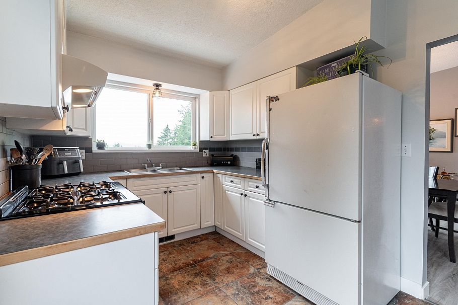 4164 Fairway Place North Vancouver, BC - 7