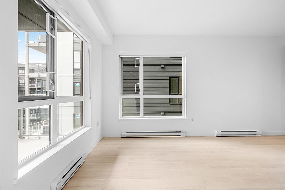 408 3596 Malsum Drive North Vancouver, BC - 12