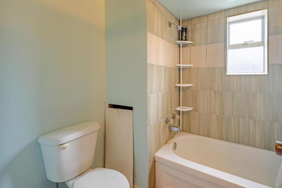 3687 E 26th Avenue Vancouver, BC - 14