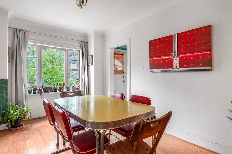 1958 W 12th Avenue Vancouver, BC - 8