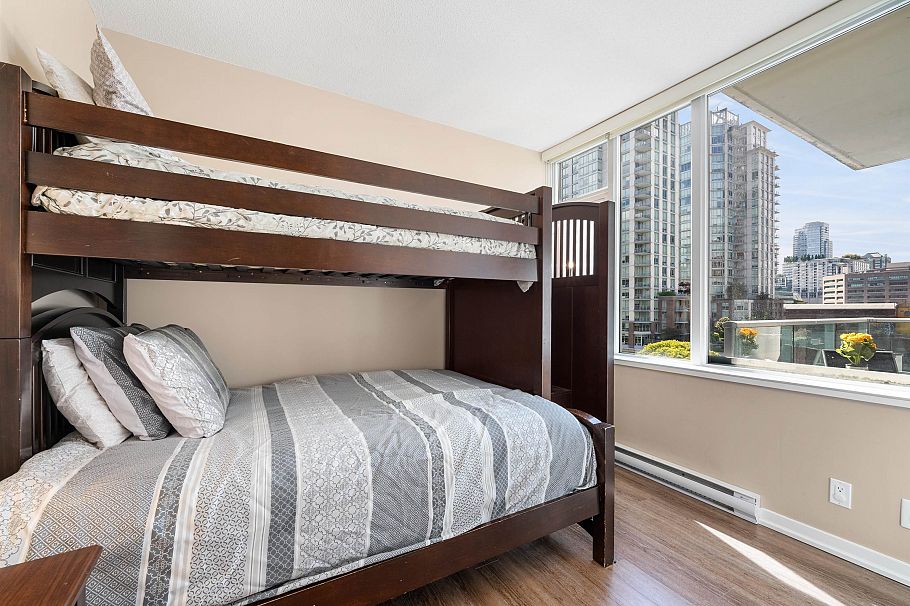 809 833 Homer Street Vancouver, BC - 24