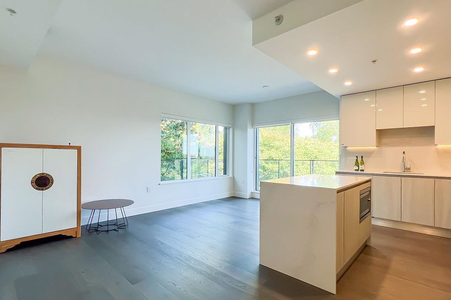 402 488 W 58th Avenue Vancouver, BC - 3