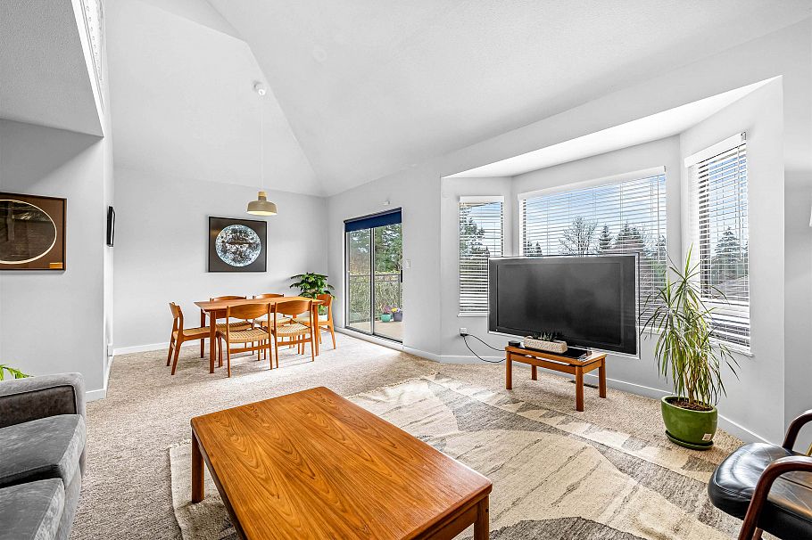 5709 Owl Court North Vancouver, BC - 7