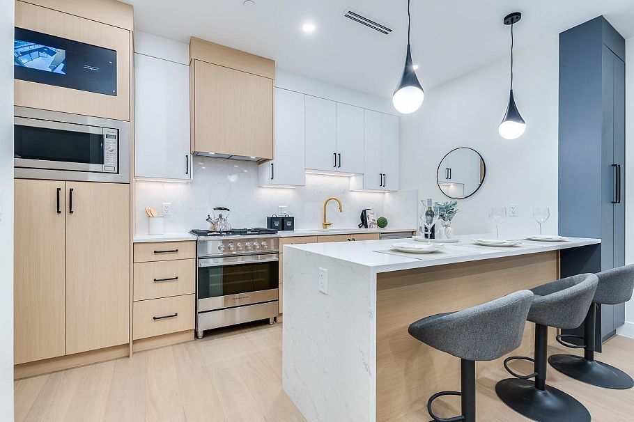 1 5461 Rhodes Street Vancouver, BC - 9