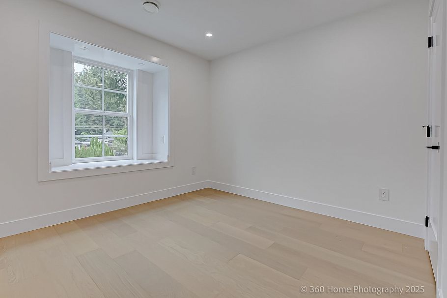 3252 Allan Road North Vancouver, BC - 17