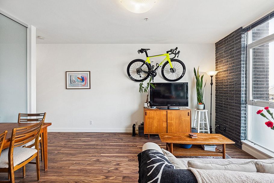 213 2511 Quebec Street Vancouver, BC - 7