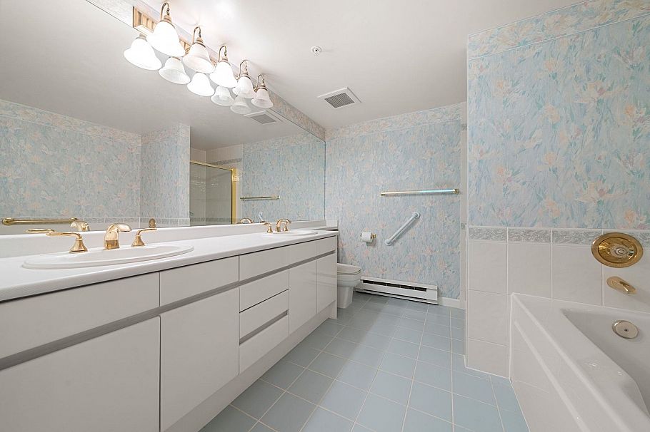 13 2425 Edgemont Boulevard North Vancouver, BC - 31