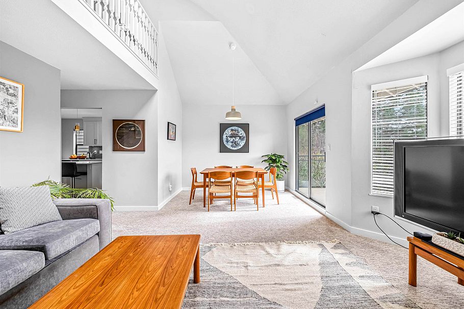 5709 Owl Court North Vancouver, BC - 8