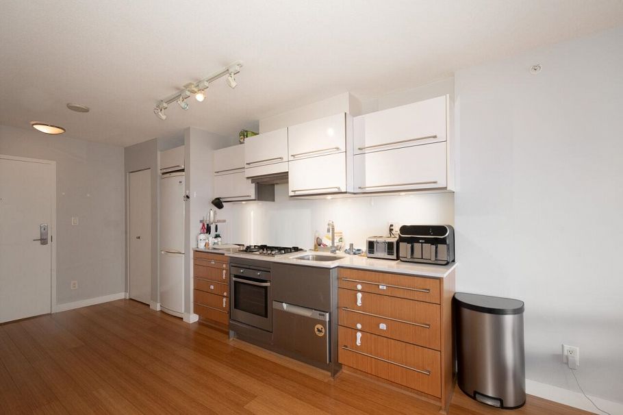 503 718 Main Street Vancouver, BC - 8