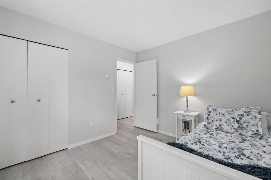 19 220 E 4th Street North Vancouver, BC - 23