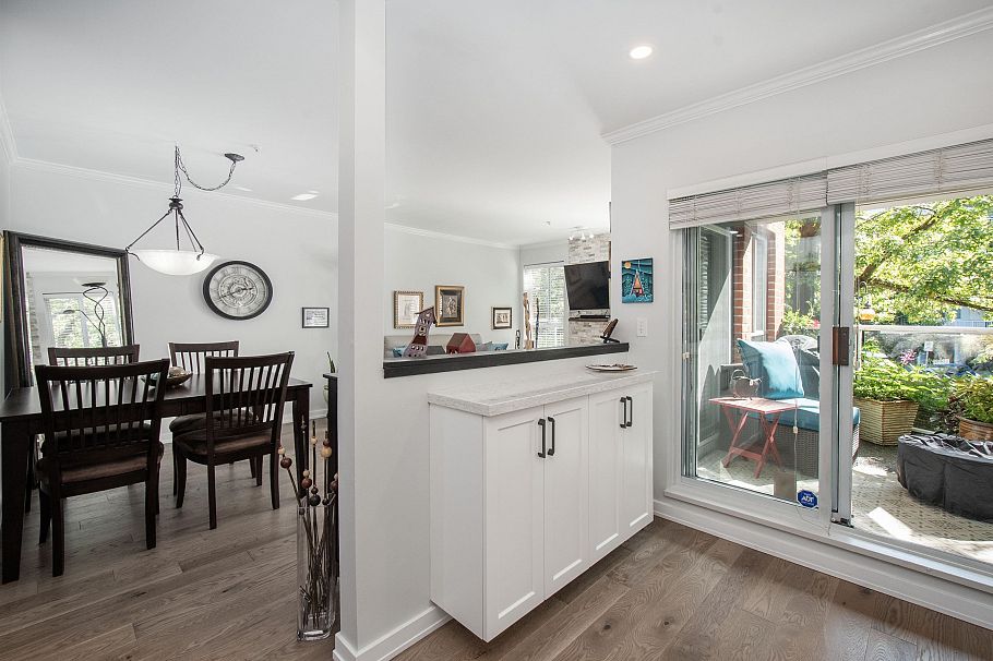 104 128 W 8th Street North Vancouver, BC - 4