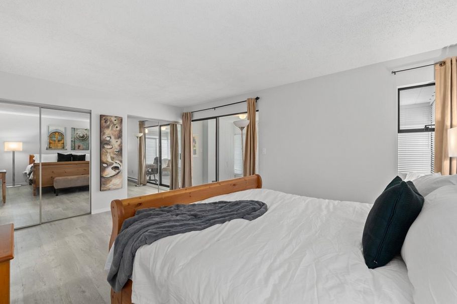 19 220 E 4th Street North Vancouver, BC - 18