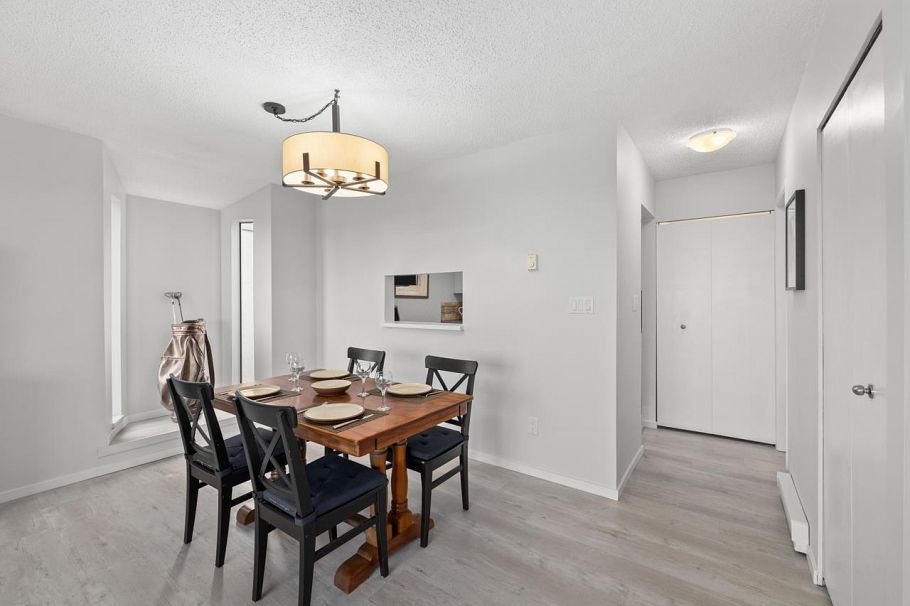 19 220 E 4th Street North Vancouver, BC - 8