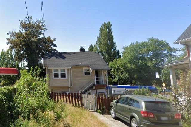 1237 E Broadway Vancouver, BC - 6