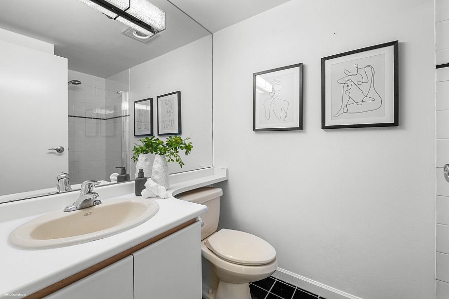 702 1436 Harwood Street Vancouver, BC - 23