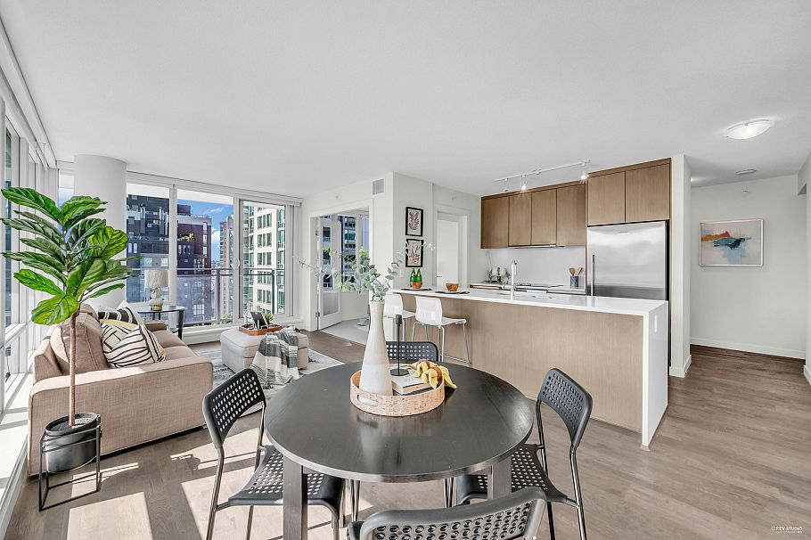 1606 1009 Harwood Street Vancouver, BC - 16