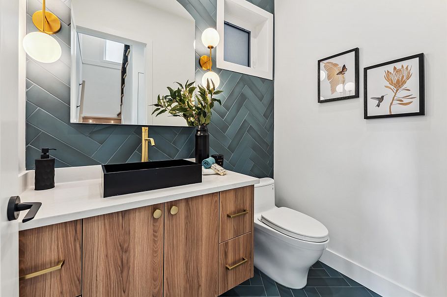 2 4763 Commercial Street Vancouver, BC - 13