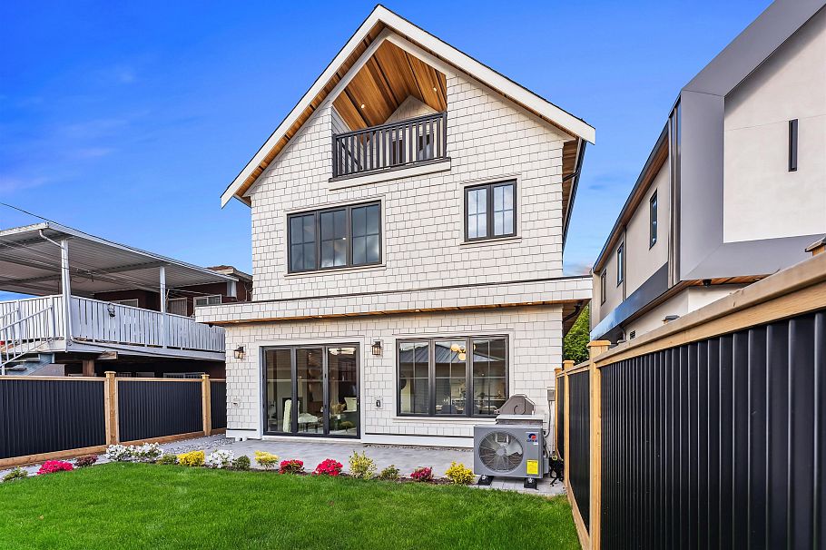 2 4763 Commercial Street Vancouver, BC - 29