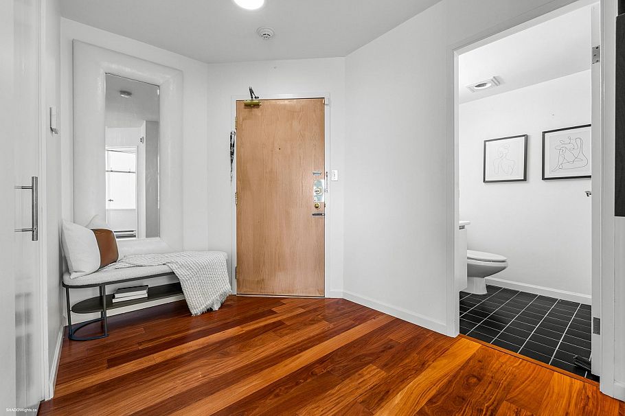 702 1436 Harwood Street Vancouver, BC - 25