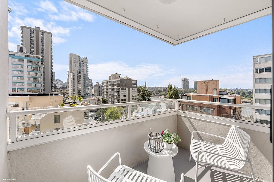 702 1436 Harwood Street Vancouver, BC - 3