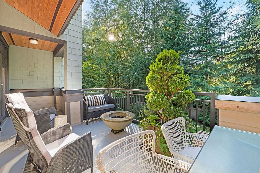 20 555 Raven Woods Drive North Vancouver, BC - 18