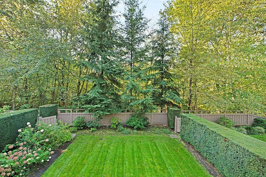 20 555 Raven Woods Drive North Vancouver, BC - 19