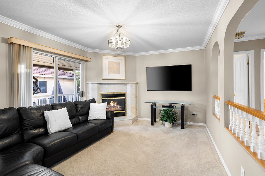 5455 Chambers Street Vancouver, BC - 3