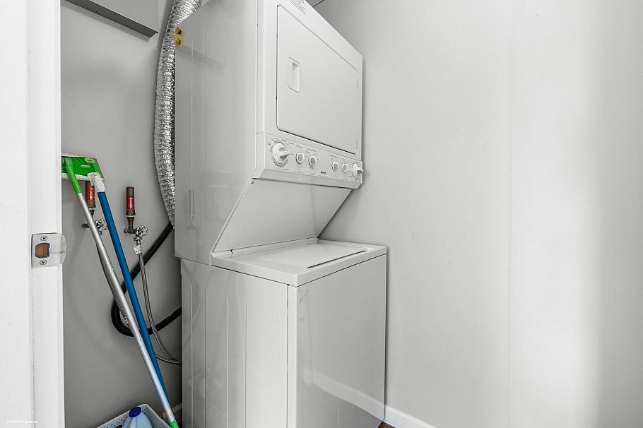 702 1436 Harwood Street Vancouver, BC - 28