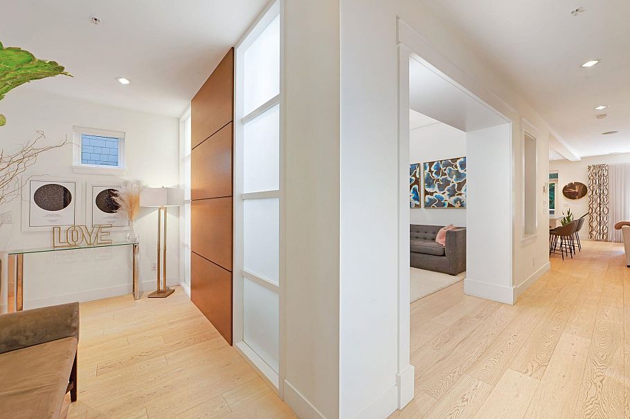 20 555 Raven Woods Drive North Vancouver, BC - 3