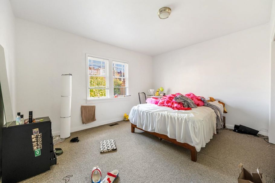 2641 E 7th Avenue Vancouver, BC - 12