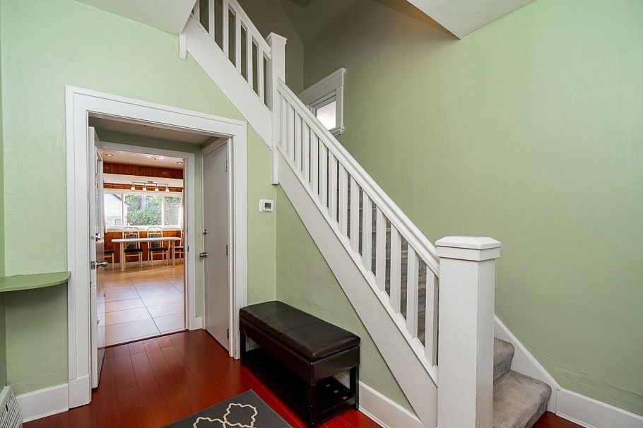 22 E 18th Avenue Vancouver, BC - 6