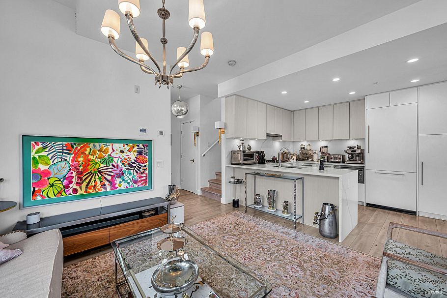 101 2035 Glenaire Drive North Vancouver, BC - 9