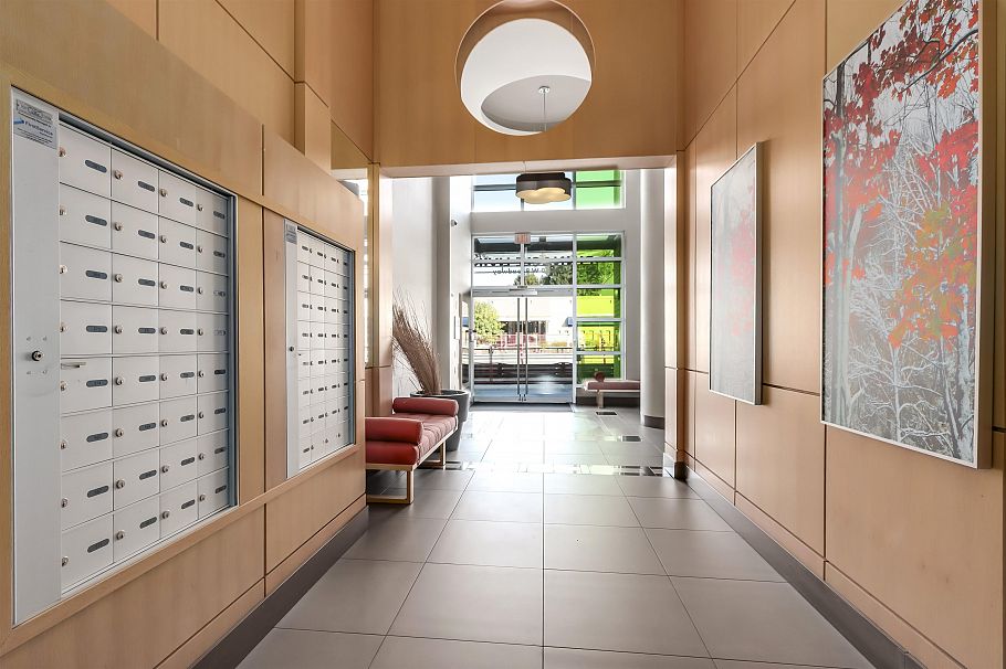 768 2080 W Broadway Vancouver, BC - 16