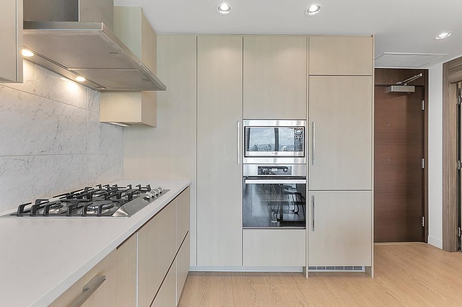 2212 89 Nelson Street Vancouver, BC - 9