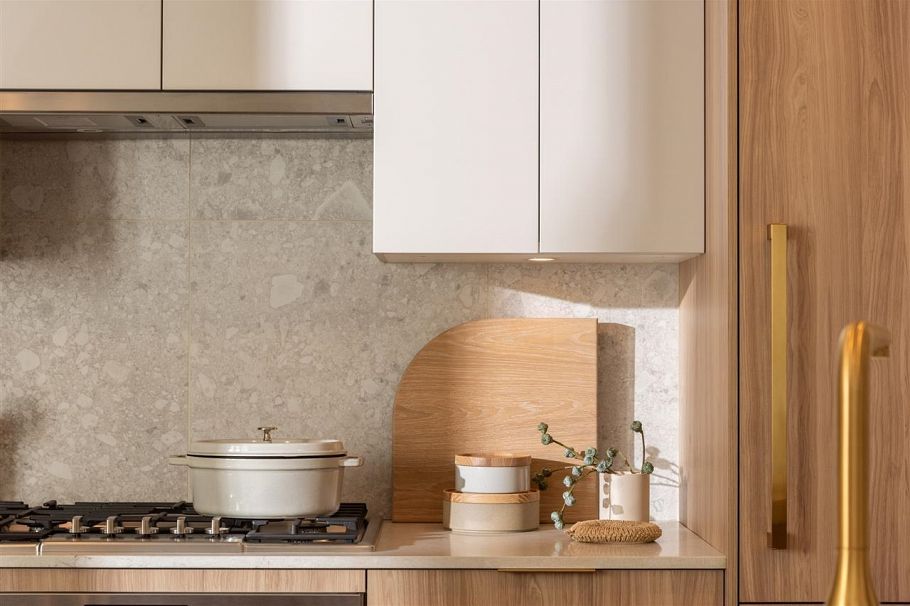 606 2375 Emery Court North Vancouver, BC - 8