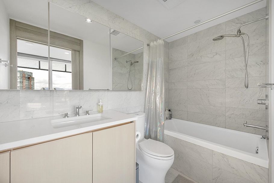 2212 89 Nelson Street Vancouver, BC - 14