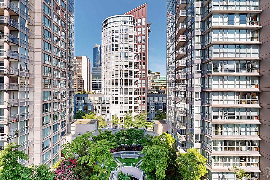 1003 969 Richards Street Vancouver, BC - 25