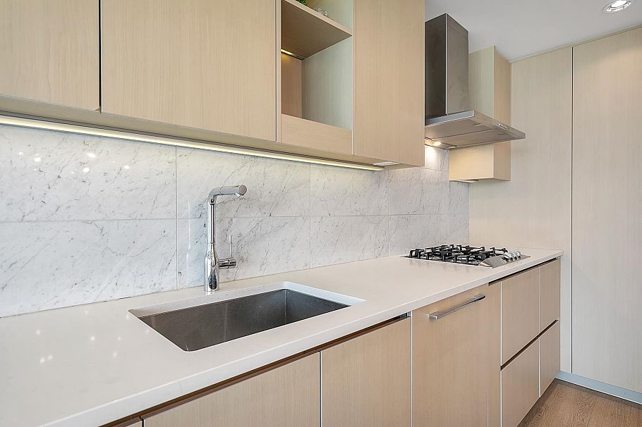 2212 89 Nelson Street Vancouver, BC - 8