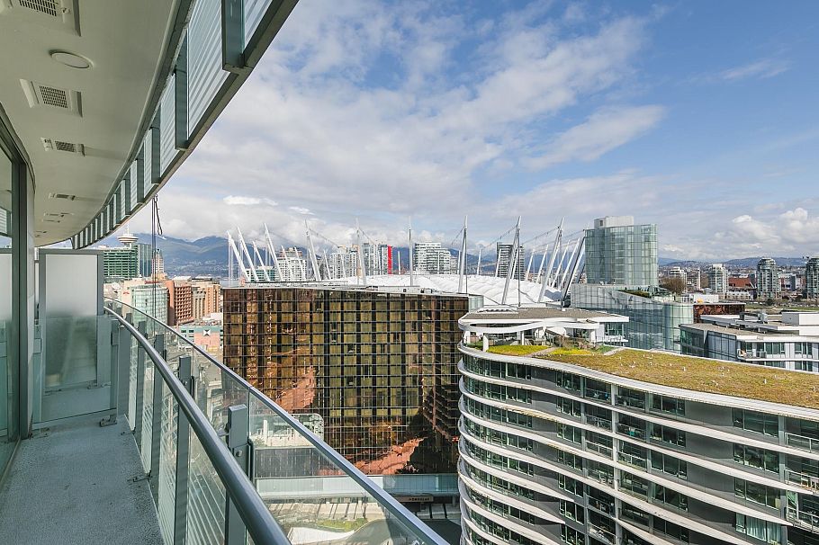 2212 89 Nelson Street Vancouver, BC - 16