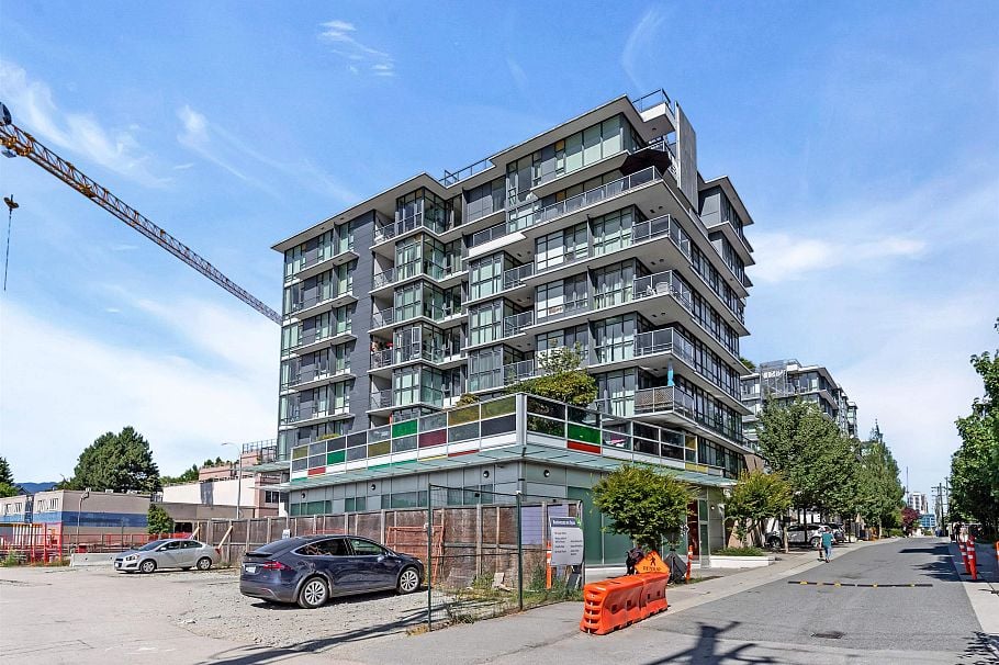 768 2080 W Broadway Vancouver, BC - 21