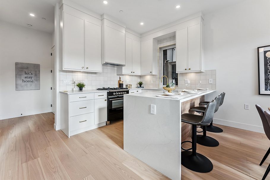 2 4763 Commercial Street Vancouver, BC - 10