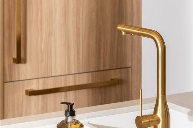 606 2375 Emery Court North Vancouver, BC - 6