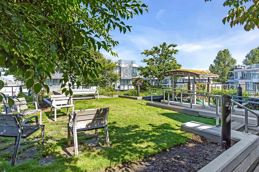 768 2080 W Broadway Vancouver, BC - 20