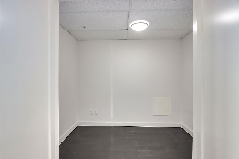 768 2080 W Broadway Vancouver, BC - 14