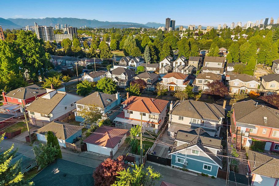 5455 Chambers Street Vancouver, BC - 28