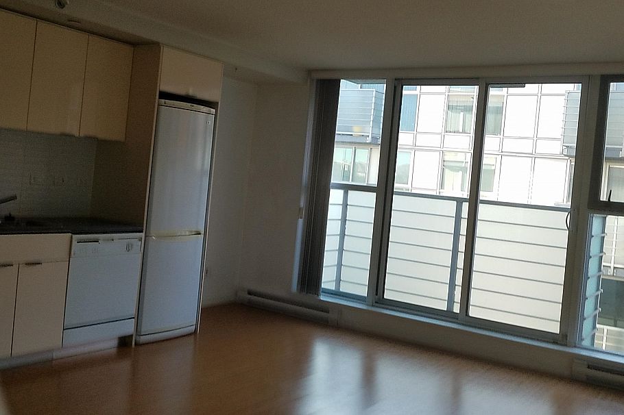 816 168 Powell Street Vancouver, BC - 6