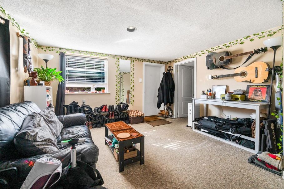 2641 E 7th Avenue Vancouver, BC - 15