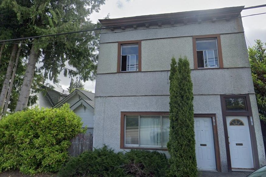 4756 Fraser Street Vancouver, BC - 2