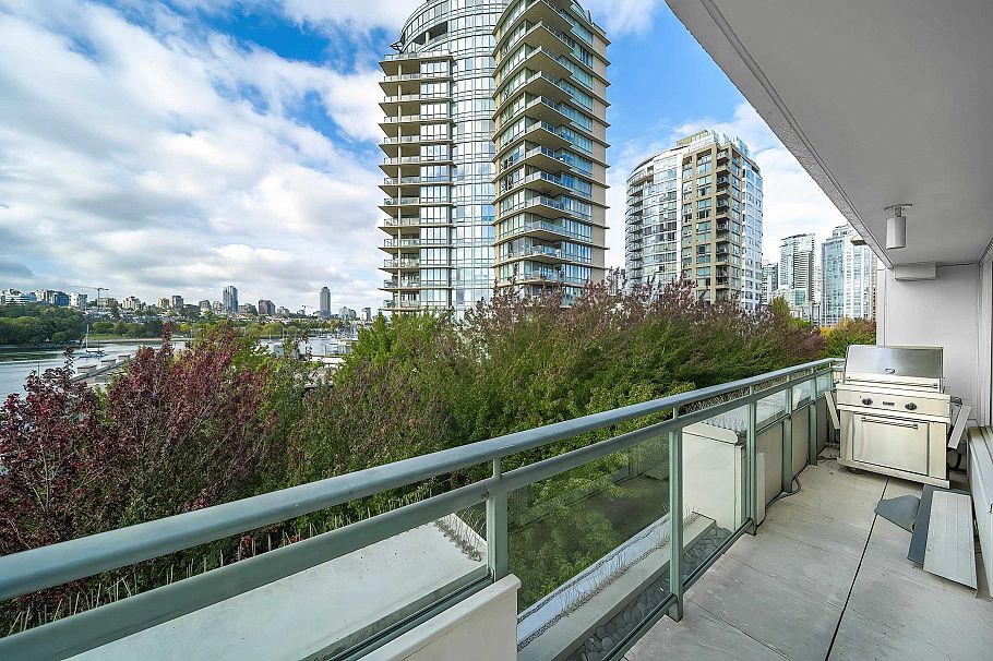 606 1288 Marinaside Crescent Vancouver, BC - 32