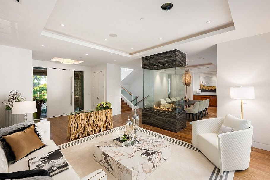 6350 Macdonald Street Vancouver, BC - 4